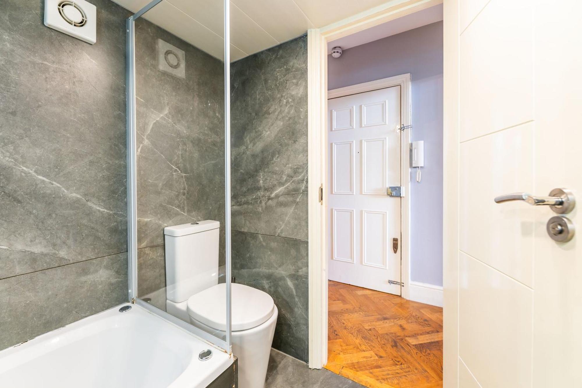Luxury One Bedroom Flat In Westbourne Terrace ロンドン エクステリア 写真