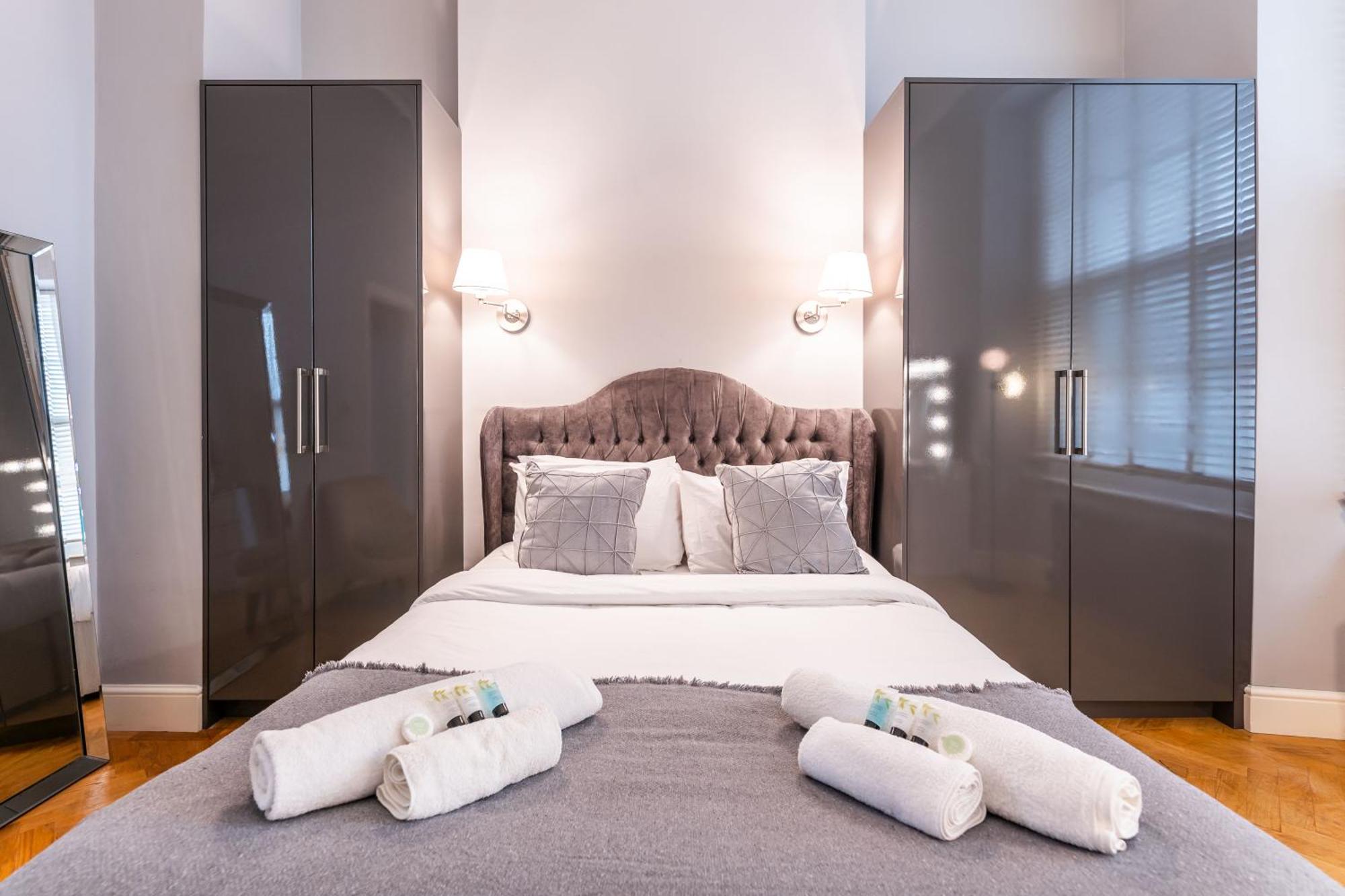 Luxury One Bedroom Flat In Westbourne Terrace ロンドン エクステリア 写真